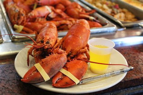 Seafood | Boston Lobster Feast | Florida