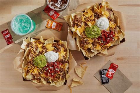 Taco Bell Is Selling A $10 Nachos Pack Made With Two Whole Boxes Of ...