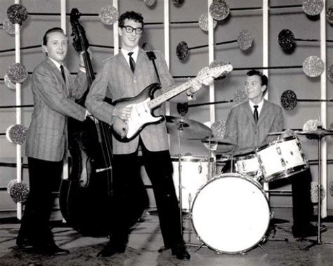 Rock in its Early Days: 1950s Rock 'N' Roll | Buddy holly, 1950s rock ...