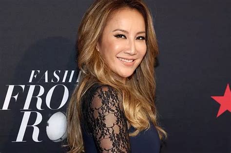 Voice actor of Disney’s Mulan and singer Coco Lee dies aged 48 - Devon Live