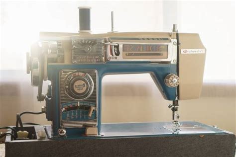 Vintage Morse Zig Zag Sewing Machine Review (And History)