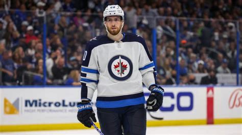 Pierre-Luc Dubois trade details: Jets center dealt to Kings, signs new ...