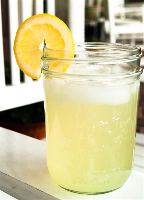 6 Healthy and Refreshing Drinks