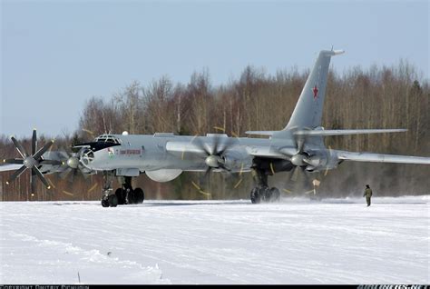 Tupolev Tu-142