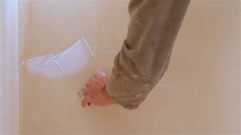 How to fix or fill minor cracks in solid plaster walls. - YouTube