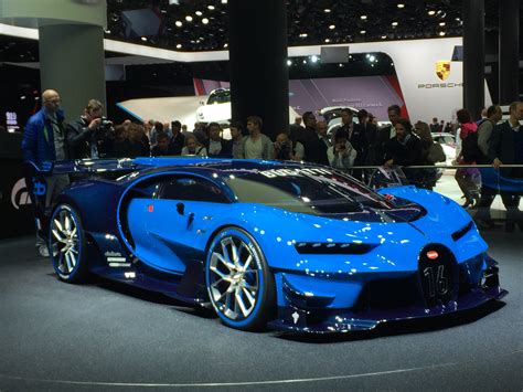 Bugatti previews Veyron Successor with Vision GT concept