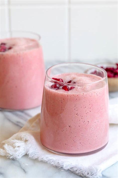 Pomegranate Smoothie {5 Ingredients!} - Feel Good Foodie