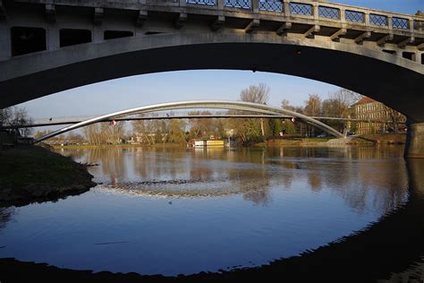 Pedestrian and Cyclist Bridge across the River Elbe – BIG SEE