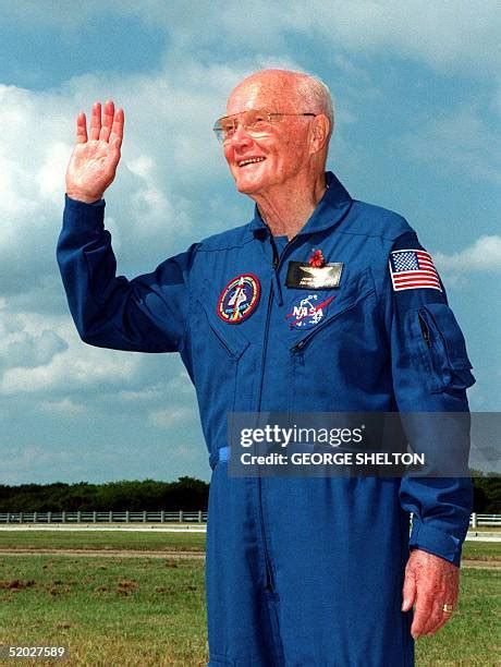 John Glenn Space Shuttle Launch Photos and Premium High Res Pictures ...