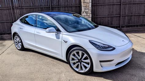 2020 Tesla Model 3 Standard Range Plus RWD - Find My Electric