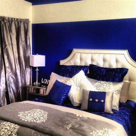 10 Royal Blue Bedroom Ideas Most Stylish and Attractive | Blue bedroom decor, Royal blue ...