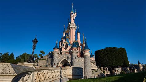 Sleeping Beauty Castle | Disneyland Paris