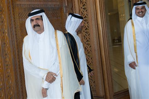 Qatar emir Sheik Hamad bin Khalifa Al Thani hands power to son, Sheik ...