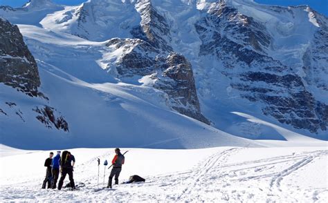 6-day Piz Bernina ski touring program. 6-day trip. AEGM leader