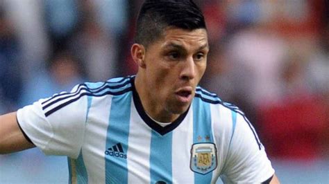 Argentina name midfielder Enzo Perez as Manuel Lanzini's replacement | FIFA News | Zee News