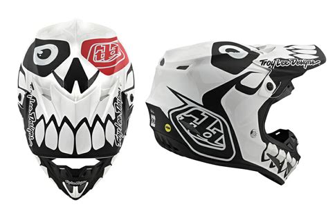 TLD SE4 Composite Skully Helmet - Cycle News