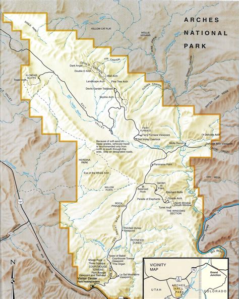 Moab UT: Arches National Park - FAB Senior Travel