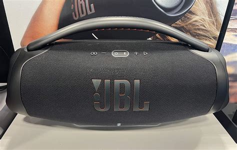 6 Reasons to Avoid a New JBL Boombox 3 At All Costs - History-Computer, jbl boombox 3 ...