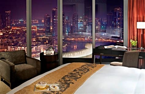 Burj Khalifa Hotel and Hotels near Burj Khalifa with a View — The Most Perfect View