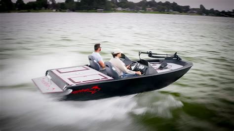 Fly fishing jet boat | Dedicated To The Smallest Of Skiffs