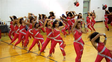 Watch Full Dance: The Dancing Dolls' Main Field Show Clip | Lifetime