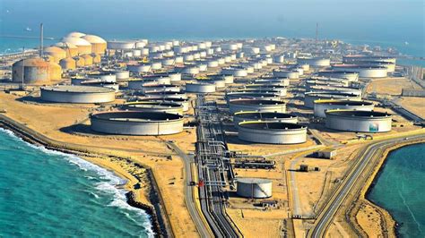 The Future of Saudi Arabia's Oil Reserves: A Promising Path to Economic Growth