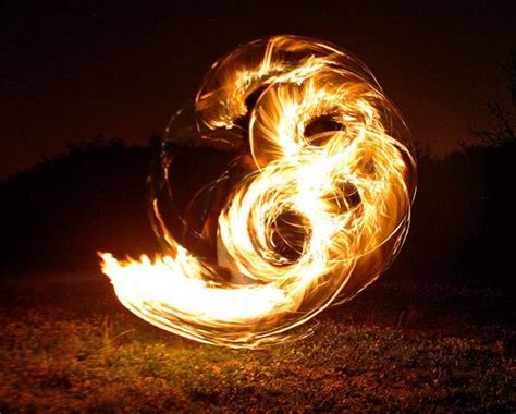 Fire Dancing (18 pics)