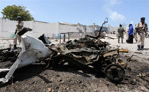 4 Killed in Attack Near Somali Parliament - The New York Times