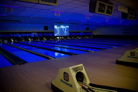 Altoona Bowling Photos and Videos | Holiday Bowl Altoona | | Holiday ...