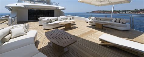 Things to Consider in Getting Boat Furniture for Outdoor Living