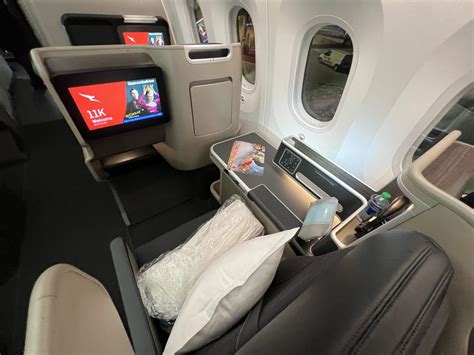 Qantas 787-9 Business Class Review June 2022 [LAX to MEL]