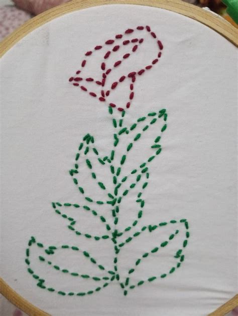 Running stitch flower | Embroidery motifs, Embroidery stitches, Running stitch