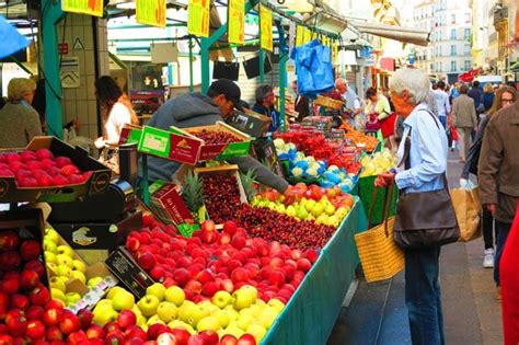 14 Of The Best Markets In Paris | Parisian Food Markets