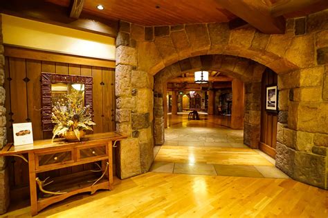 Deluxe or Deluxe-Adjacent: Boulder Ridge Villas at Wilderness Lodge - DVC Fan