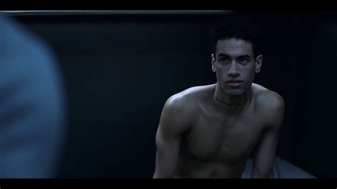 ausCAPS: Jasai Chase Owens shirtless in The Expanse 5-07 "Oyedang"