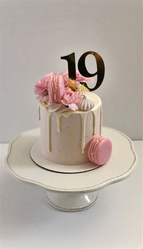 19th birthday cake! in 2023 | 19th birthday cakes, Pretty birthday ...