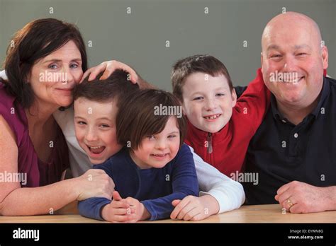 Down syndrome family hi-res stock photography and images - Alamy