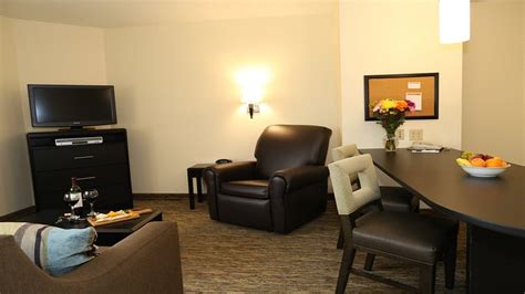 CANDLEWOOD SUITES EAST LANSING, AN IHG HOTEL $82 ($̶1̶0̶2̶) - Prices & Reviews - MI