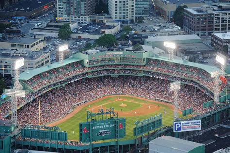 The Best Sports Stadiums ? - Geeks + Gamers