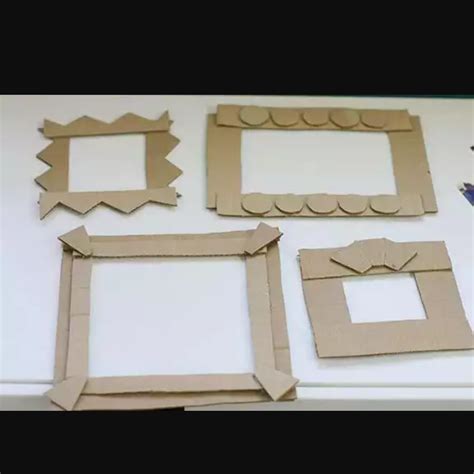 Cardboard Picture Frames - PictureMeta