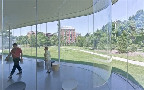 Glass Pavilion at the Toledo Museum of Art / SANAA | ArchDaily