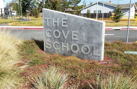 THE COVE ELEMENTARY SCHOOL