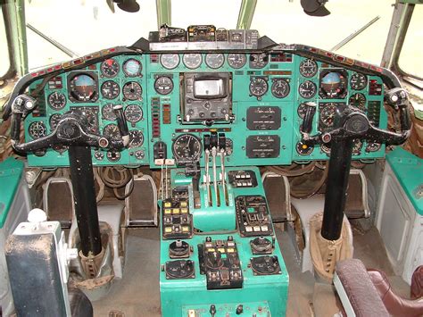 TU 154 | COCKPIT | FLYER1 | Flickr