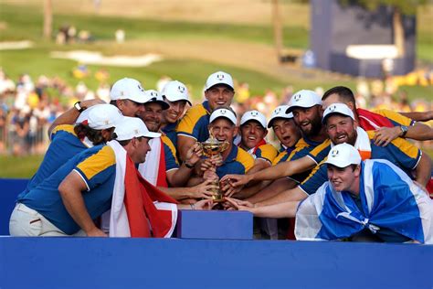 Ryder Cup 2023 LIVE: Day 3 scores as McIlroy Europe hold off USA ...