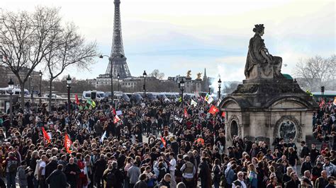 In Paris, Protests Over Pension Law Take On a Hint of Menace - The New ...