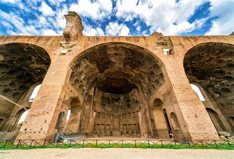 Basilica of Maxentius - Colosseum Rome Tickets