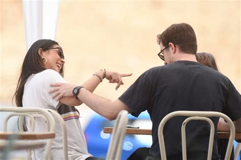 Olivia Munn and John Mulaney Enjoy Lunch Date in Los Angeles: Pics | Entertainment Tonight