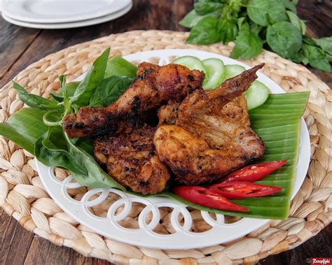 Membuat Ayam Bakar khas Padang yang Mudah, Enak, Gurih