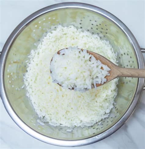 Parboiled Rice Recipe - Stovetop and Instant Pot - Flavours Treat