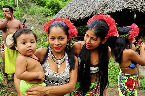 Overnight With The Gentle Embera Tribe | Tao Travel 365